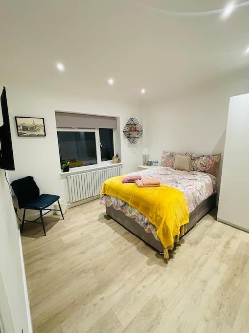 Rooms In A Beautiful House With Free On St Parking Hove Esterno foto