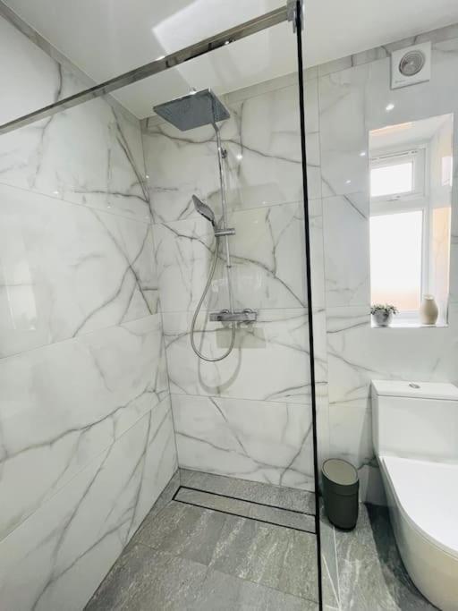 Rooms In A Beautiful House With Free On St Parking Hove Esterno foto