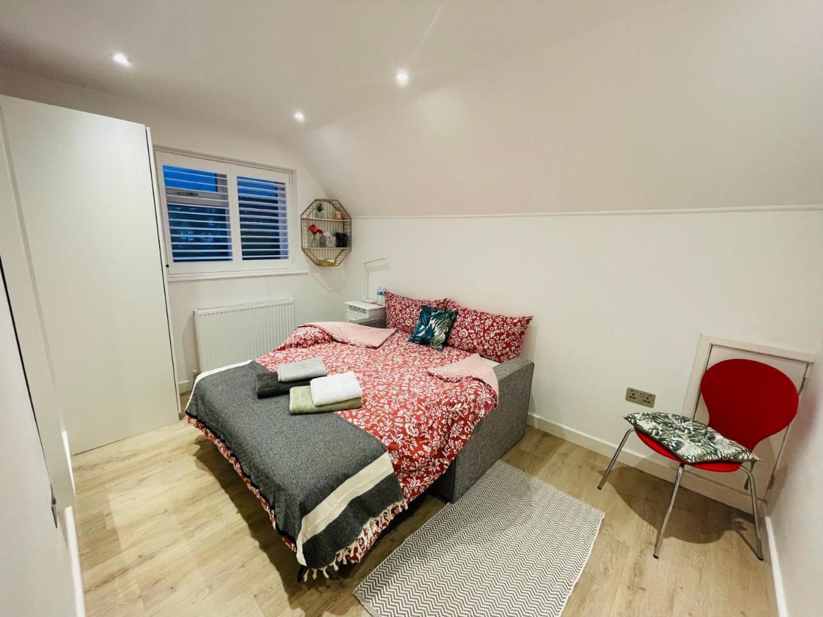 Rooms In A Beautiful House With Free On St Parking Hove Esterno foto