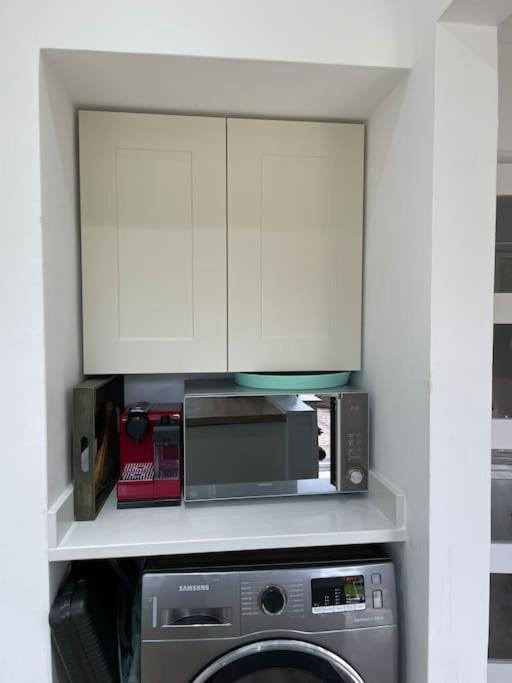 Rooms In A Beautiful House With Free On St Parking Hove Esterno foto