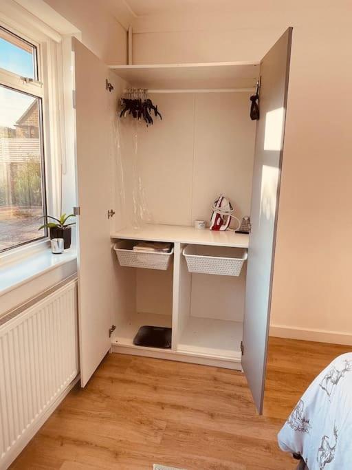 Rooms In A Beautiful House With Free On St Parking Hove Esterno foto